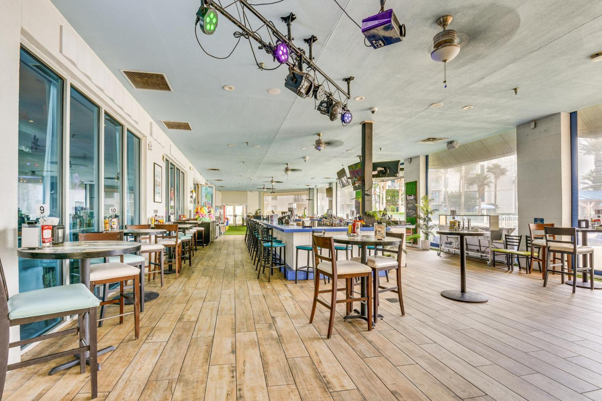 Walk To Beach Poolside Oasis In Palms Of Destin! Eksteriør billede